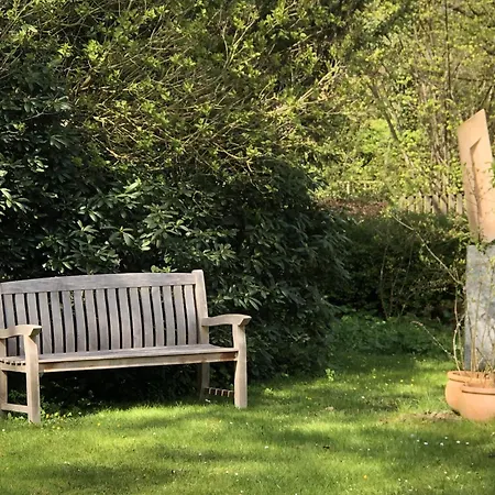 Lakeside Comfort With Balcony