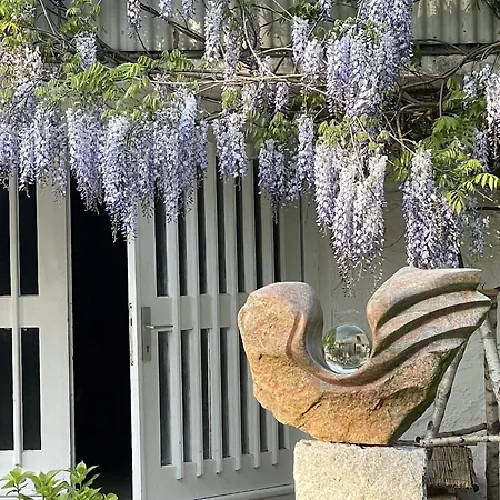 아파트 Lakeside Comfort With Balcony *