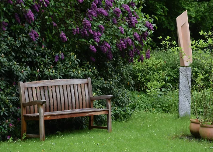 Lakeside Comfort With Balcony * 유틴